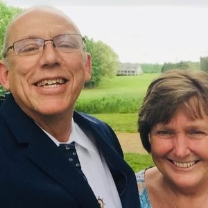 Meet your Posher, Linda